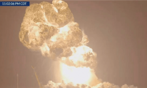 SpaceX回应星舰原地大爆炸：无人员受伤 对周边无任何危害