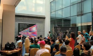 庆祝中法建交60周年“文化桥梁：中法60年艺术之旅”展览在京举办