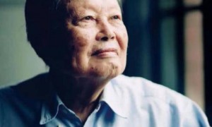 原创
杨振宁妻子翁帆自白:为了丈夫的身体,我16年来都是早睡早起