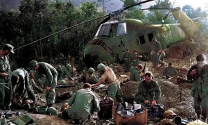 越南战争,美国为何宁愿损失惨重,也不用原子弹?不是不想